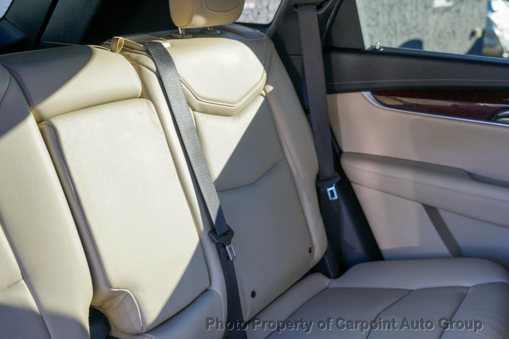 2017 Cadillac XT5 Luxury photo 17