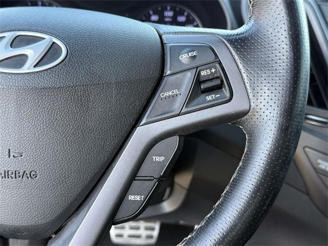 2016 Hyundai Veloster Turbo photo 21