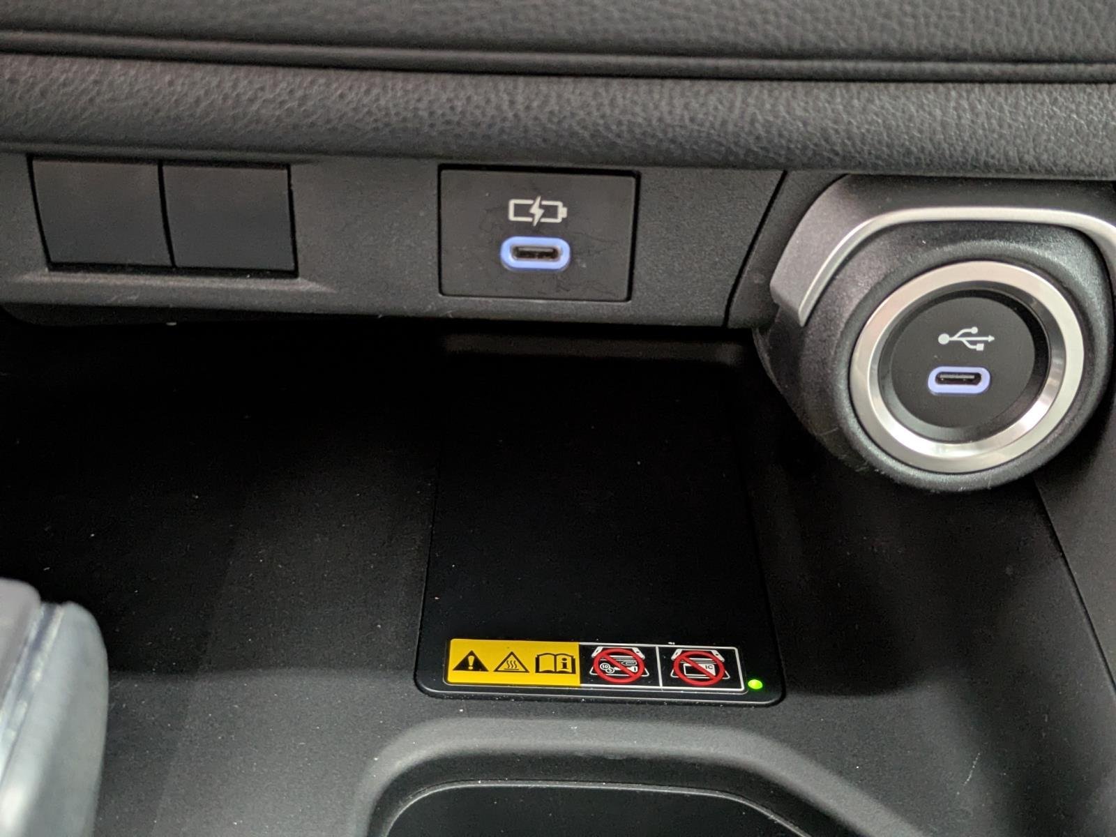 2024 Toyota Grand Highlander XLE AWD photo 2