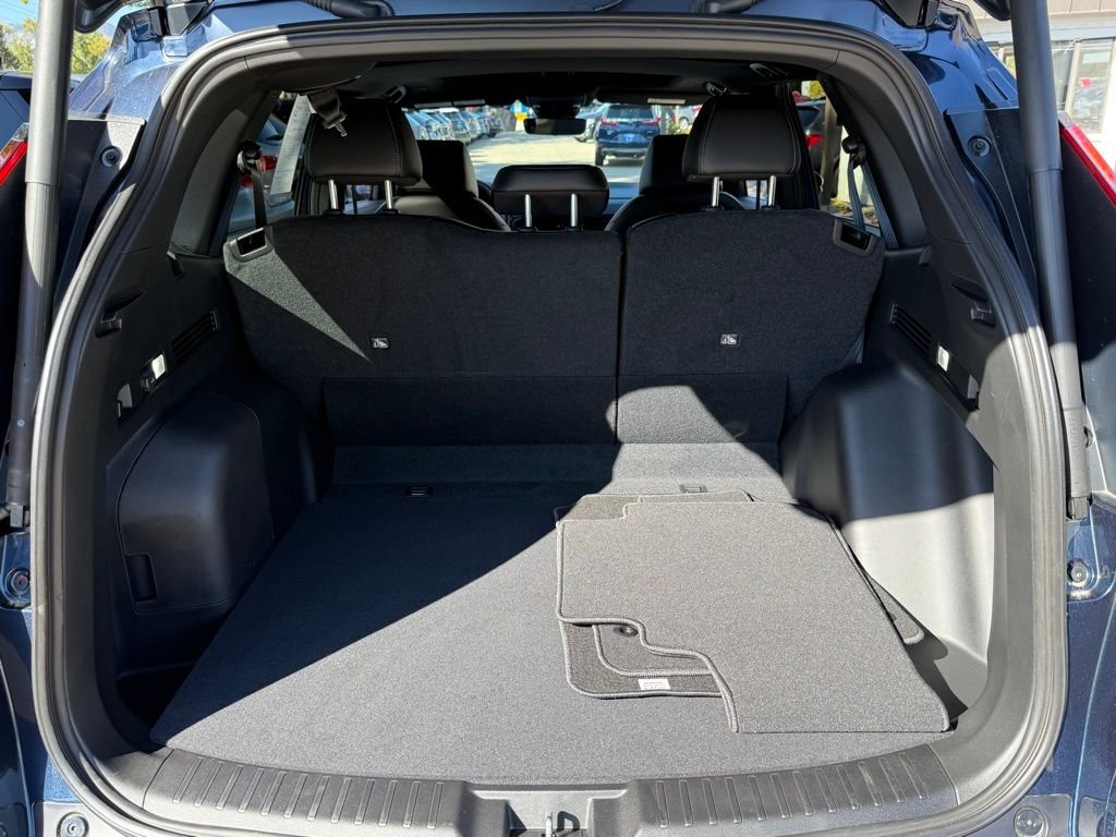 2025 Honda CR-V Hybrid Sport-L photo 17