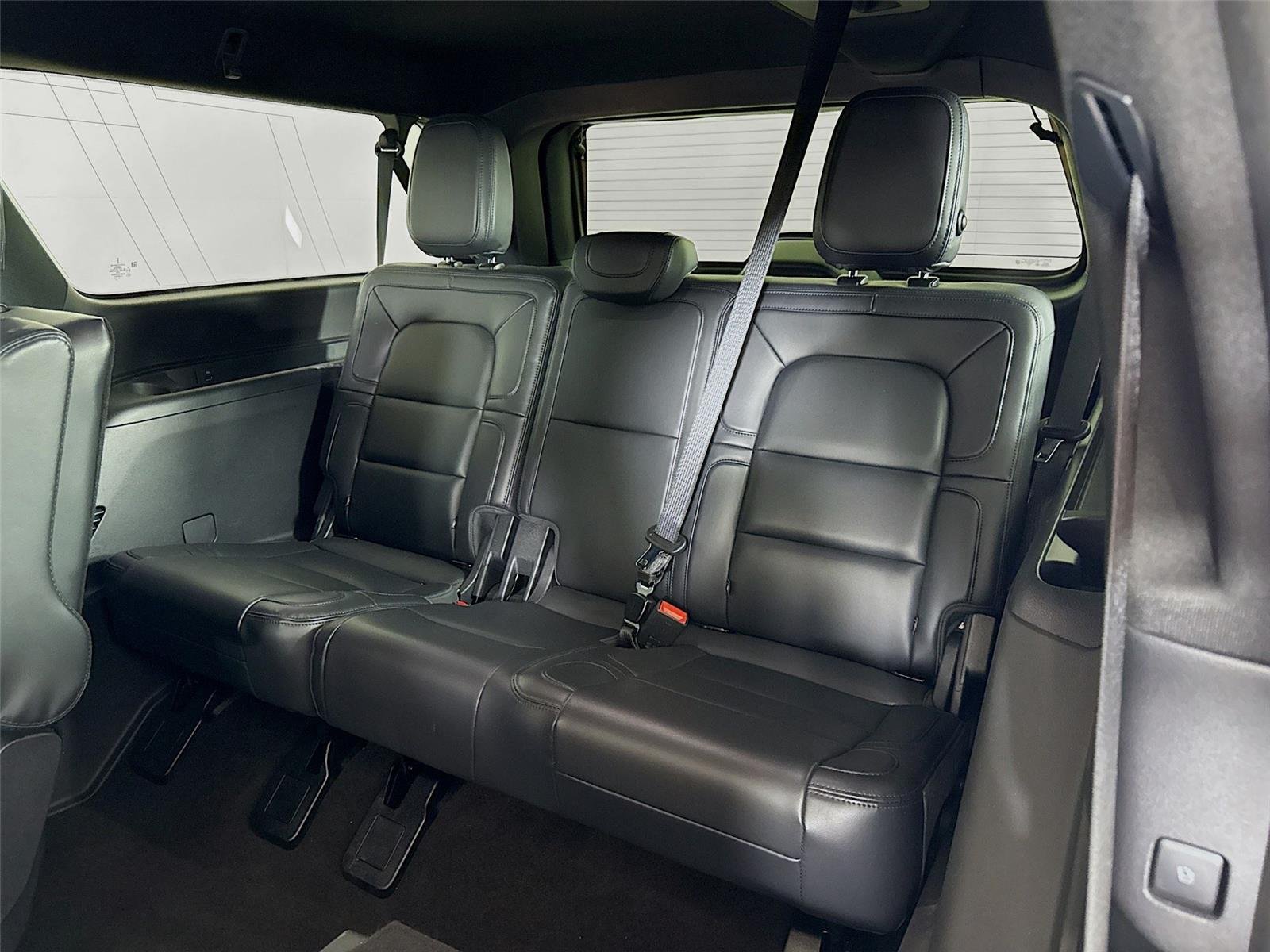 2024 Lincoln Navigator L Reserve photo 24