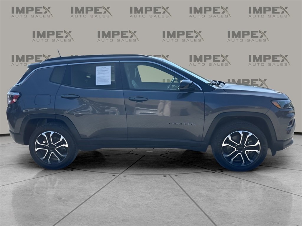 2024 Jeep Compass Limited photo 6