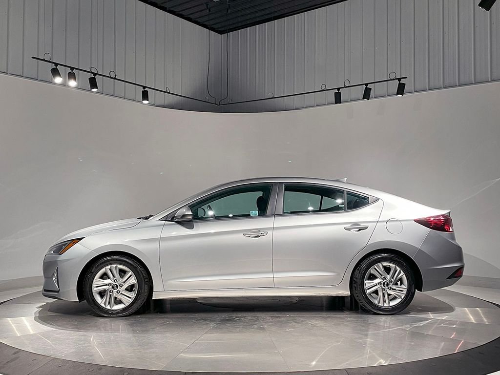 2020 Hyundai Elantra Value Edition photo 12