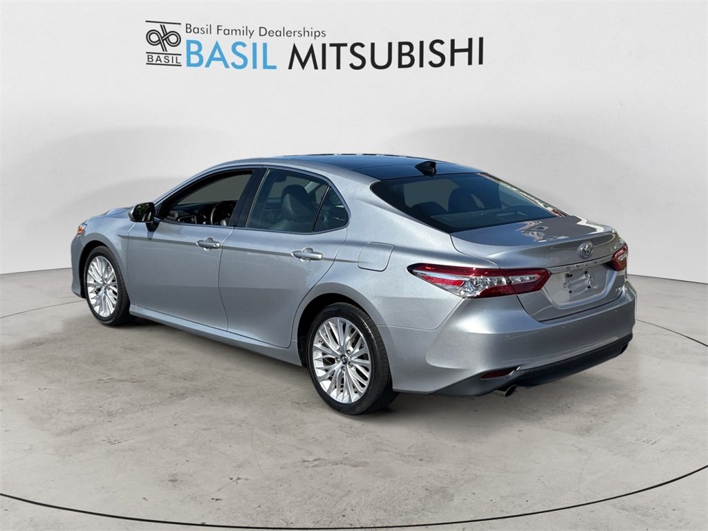 2018 Toyota Camry XLE V6 photo 3