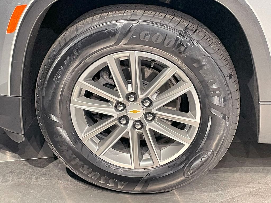 2023 Chevrolet Traverse Leather photo 32
