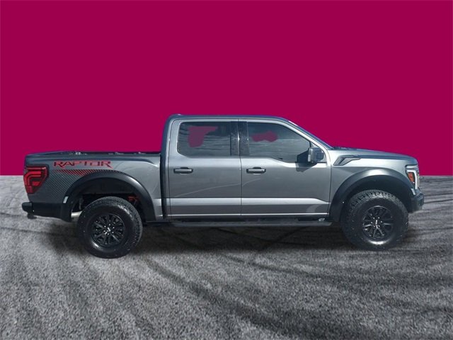2025 Ford F-150 Raptor photo 3