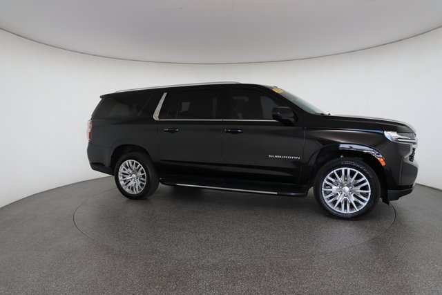 2023 Chevrolet Suburban LS photo 24