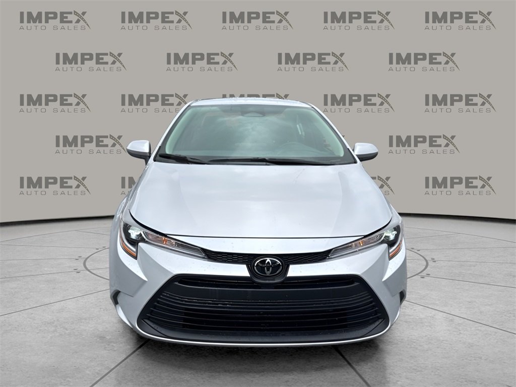 2024 Toyota Corolla LE photo 8