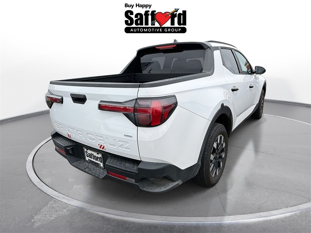 2025 Hyundai Santa Cruz SEL photo 2