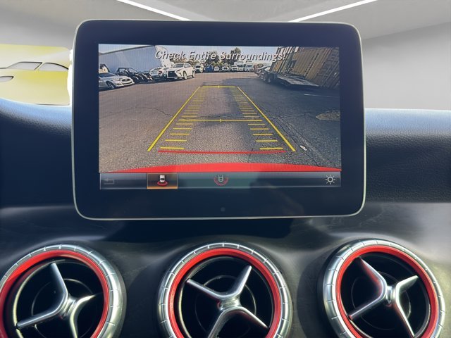 2017 Mercedes Benz CLA 250 photo 16