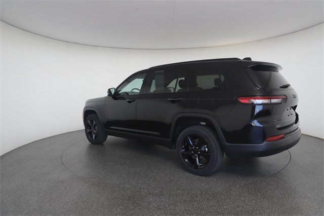 2023 Jeep Grand Cherokee Limited photo 7