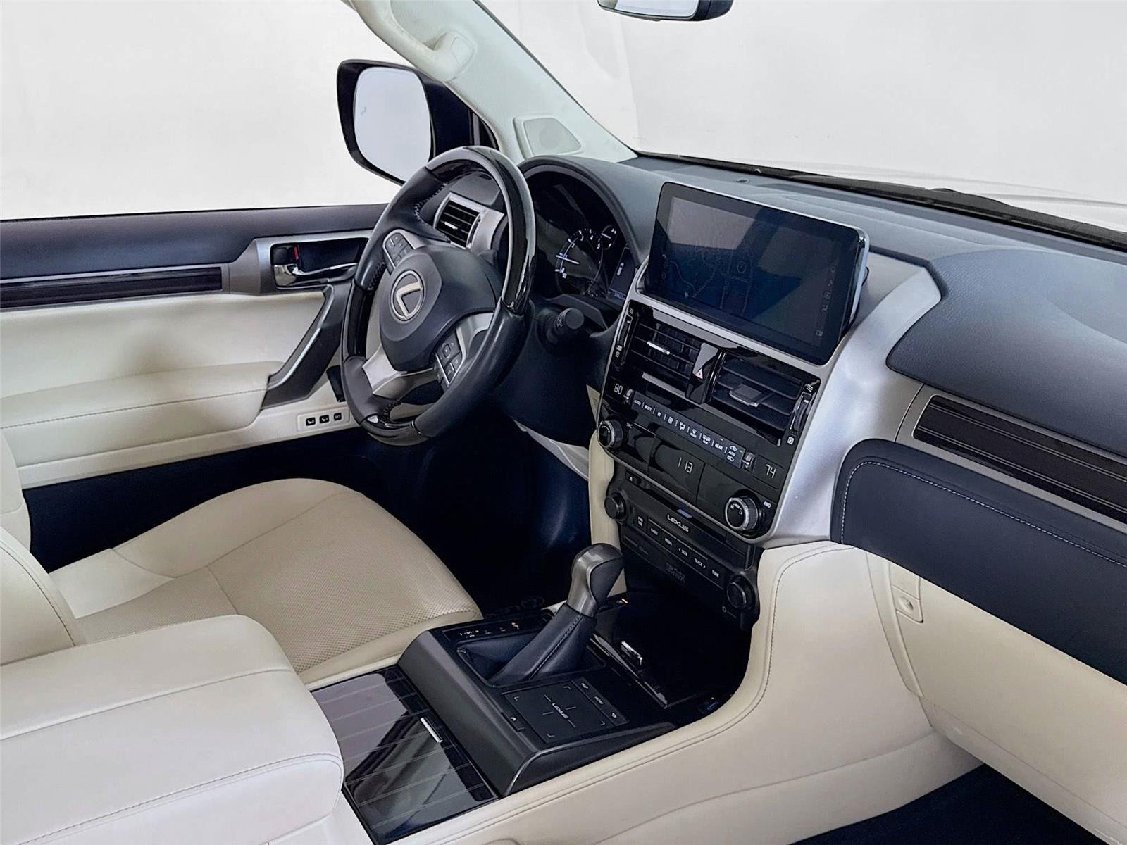 2023 Lexus GX 460 Premium photo 30