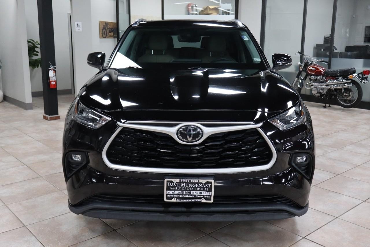 2020 Toyota Highlander XLE photo 8