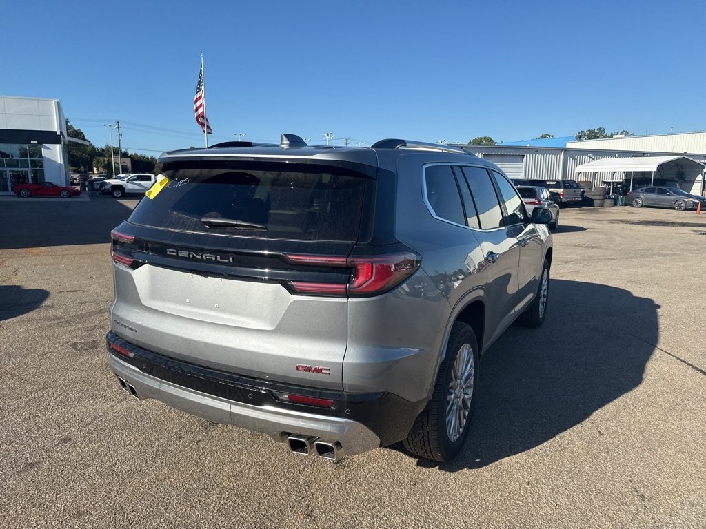 2025 Gmc Acadia Denali photo 3