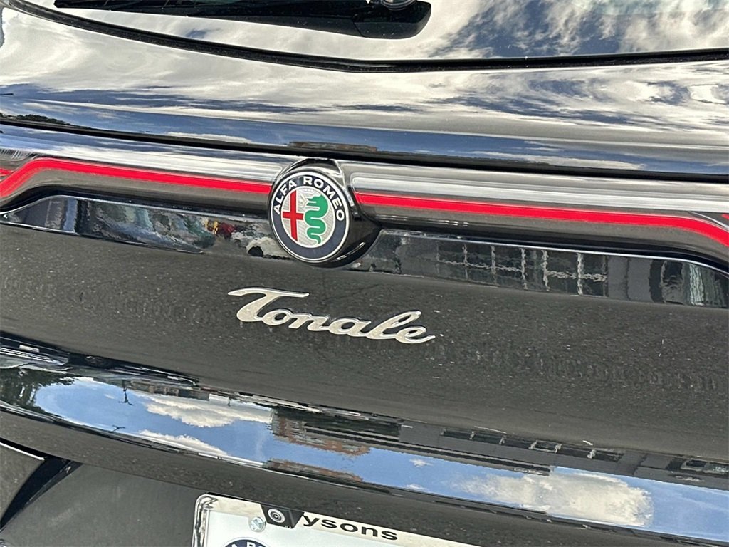 2024 Alfa Romeo Tonale Veloce photo 12