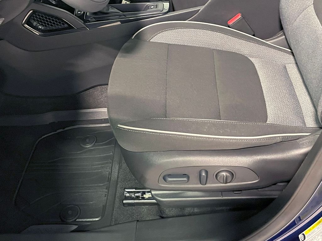 2023 Chevrolet Trailblazer LT photo 16