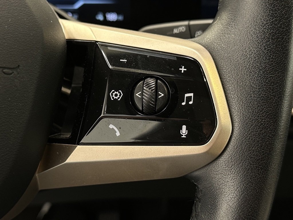 2024 Bmw iX photo 25