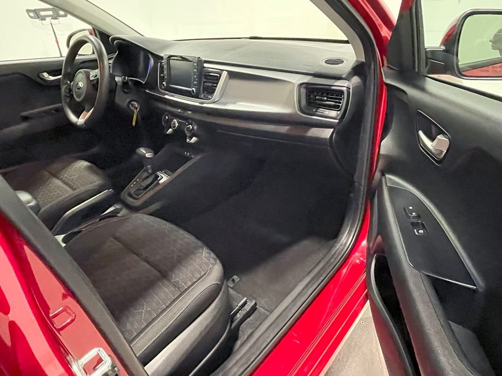2019 Kia Rio S photo 19