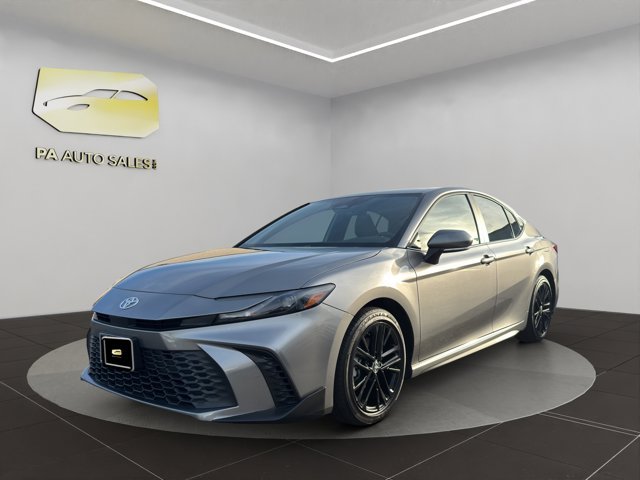 2025 Toyota Camry SE photo 3