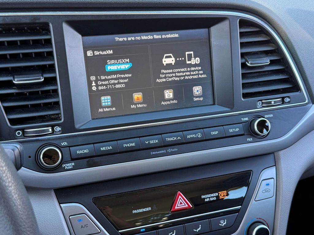 2017 Hyundai Elantra SE photo 21