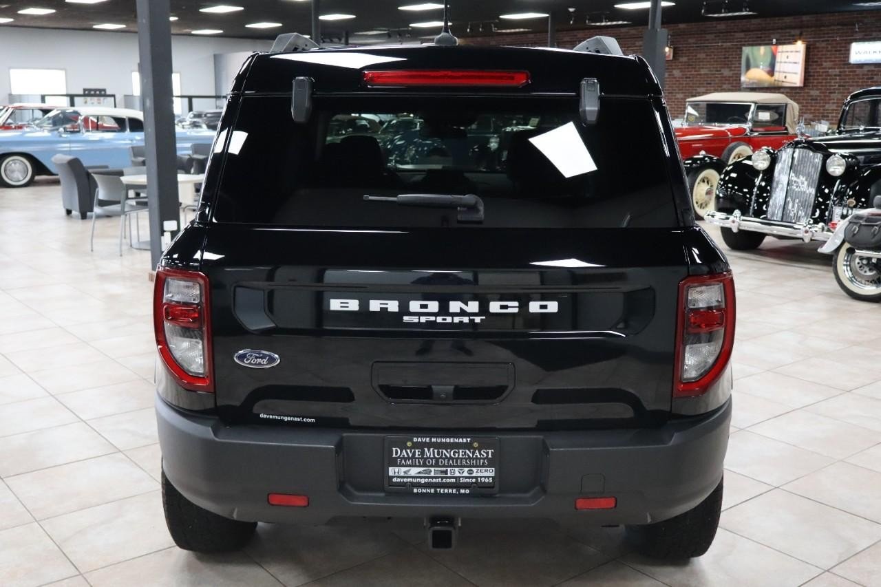 2023 Ford Bronco Sport Badlands photo 3