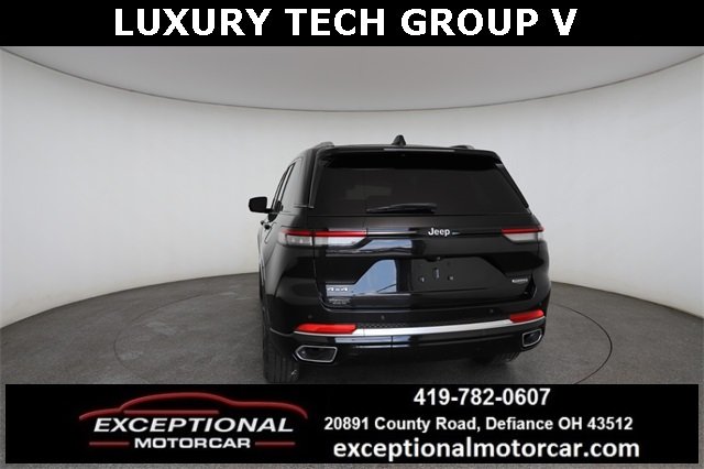 2023 Jeep Grand Cherokee Summit Reserve photo 11