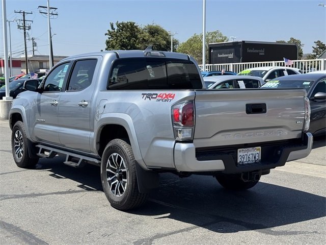 2023 Toyota Tacoma TRD Sport photo 3