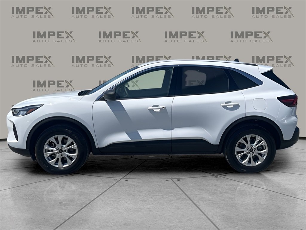 2024 Ford Escape Active photo 2