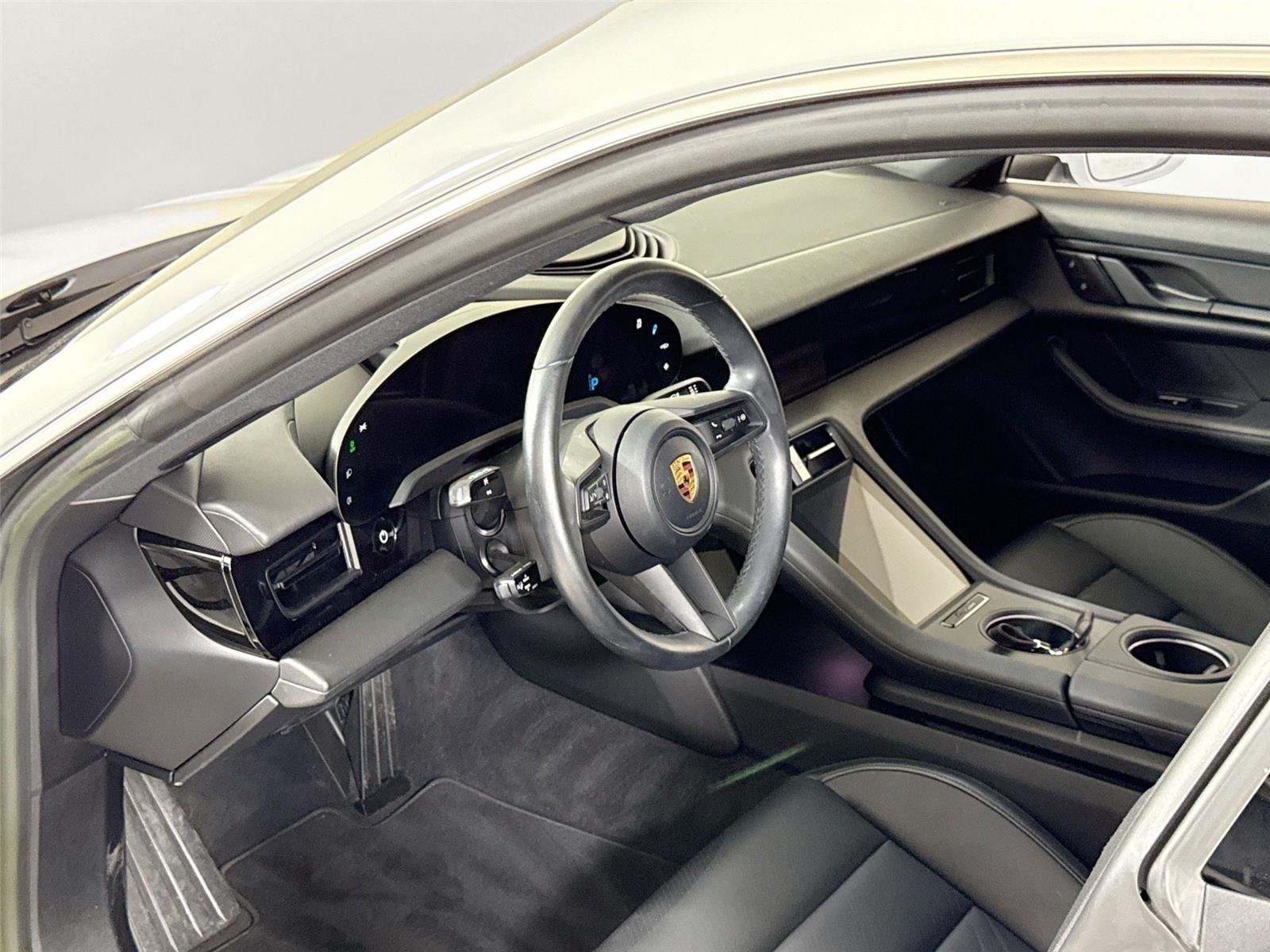 2023 Porsche Taycan 4S photo 13