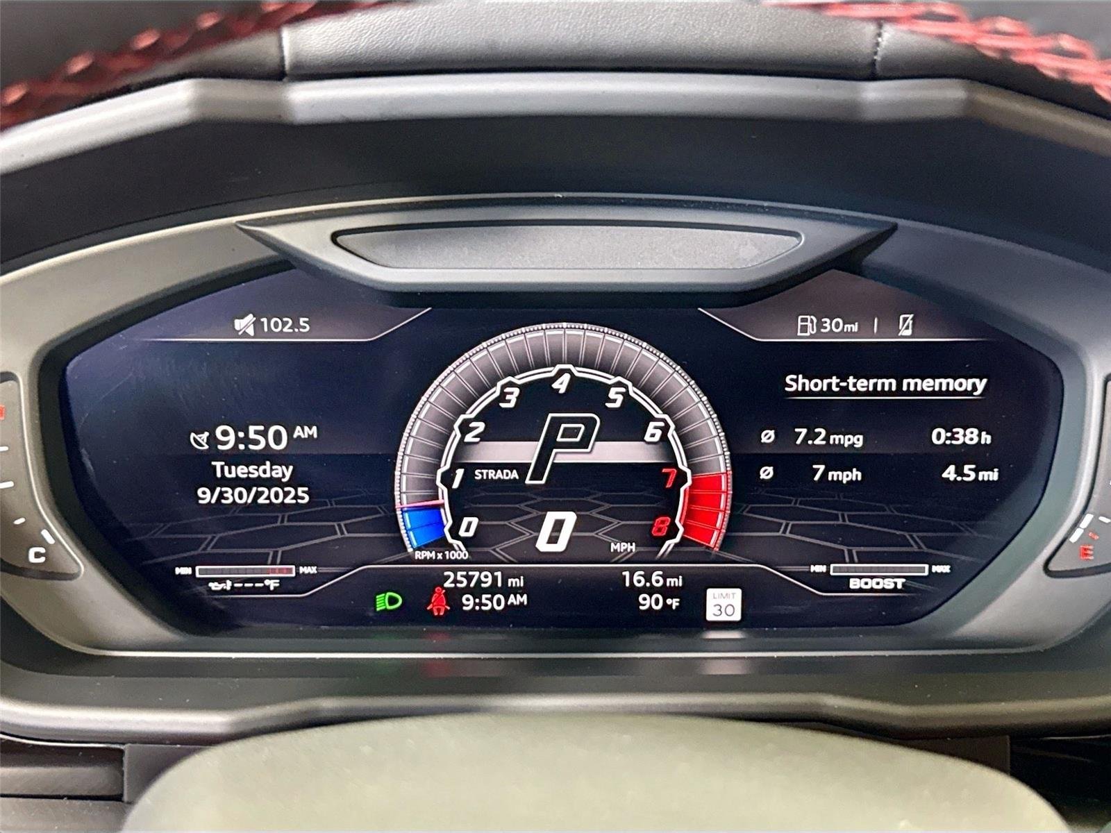 2021 Lamborghini Urus photo 14