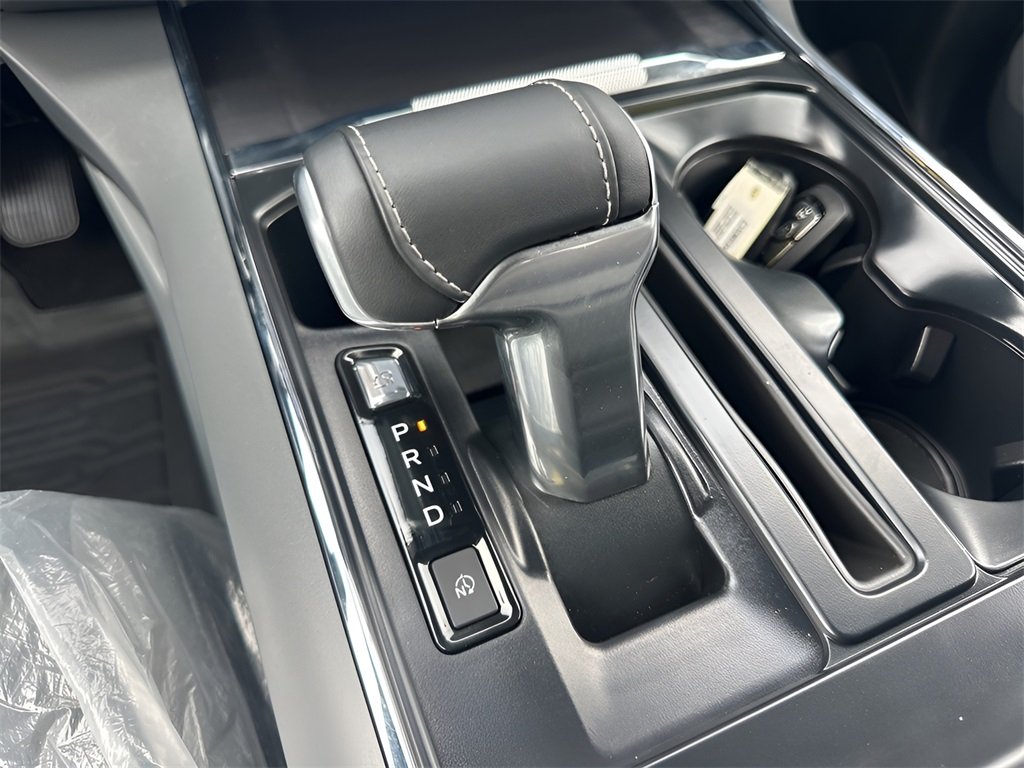 2024 Ford F-150 Lightning photo 15