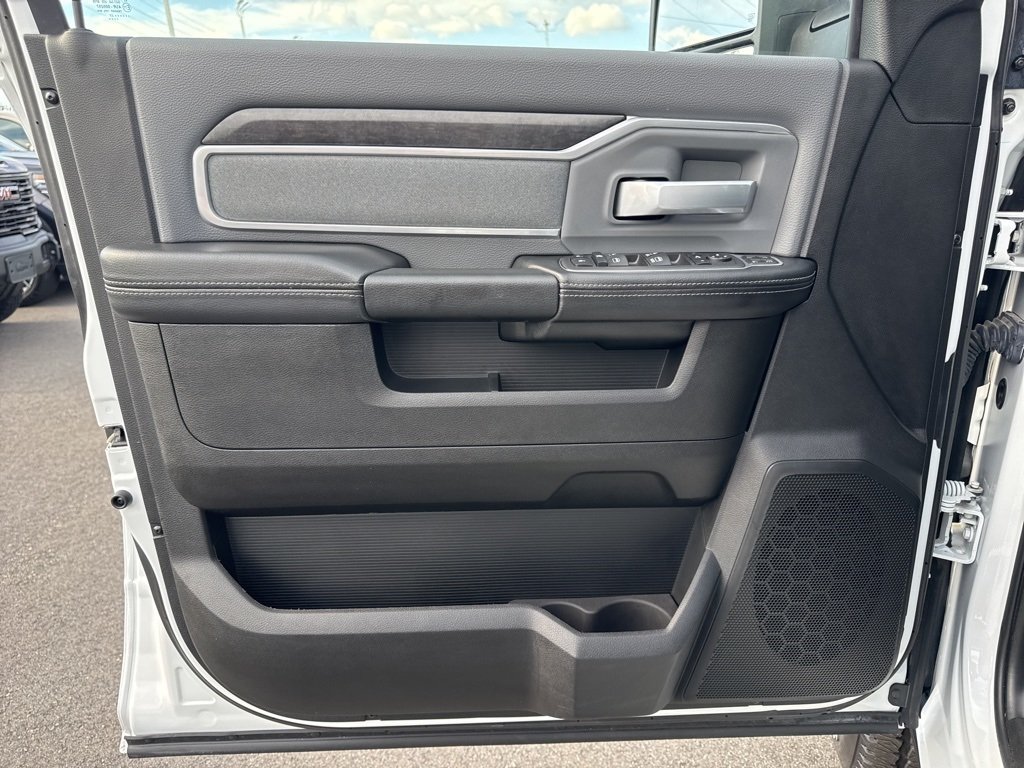 2023 Ram 2500 Big Horn photo 23