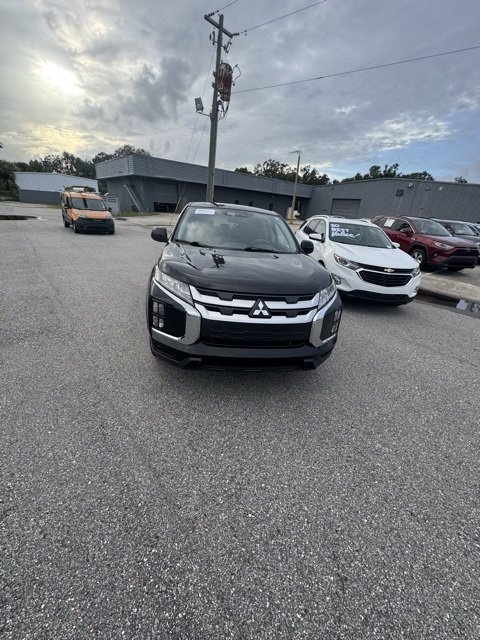 2023 Mitsubishi Outlander Sport ES photo 2