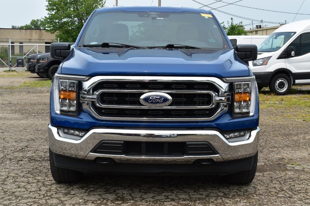 2022 Ford F-150 XLT photo 2