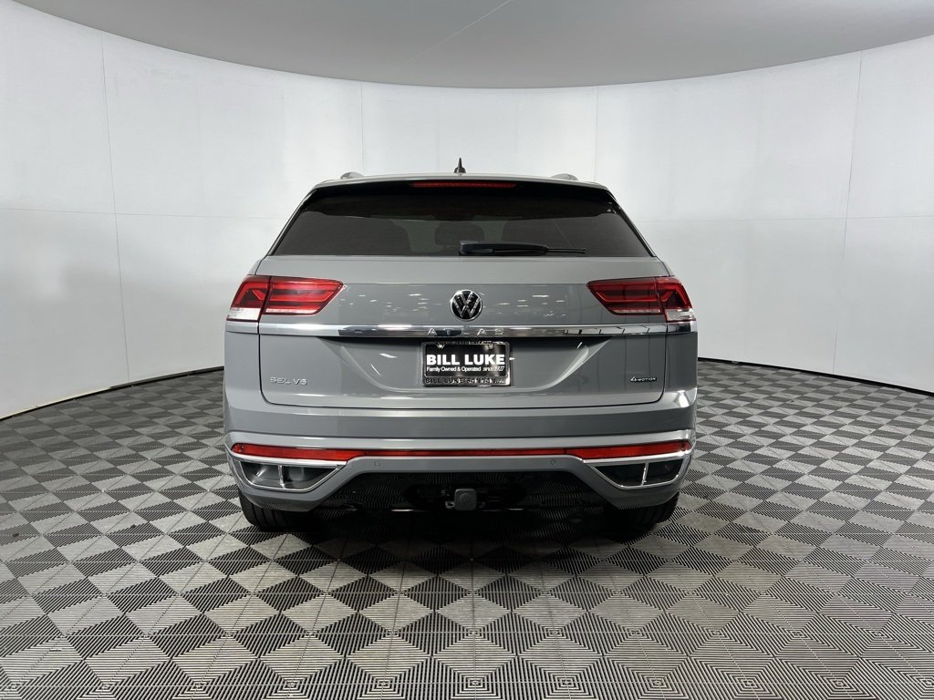 2023 Volkswagen Atlas Cross Sport V6 SEL Premium R-Line photo 2