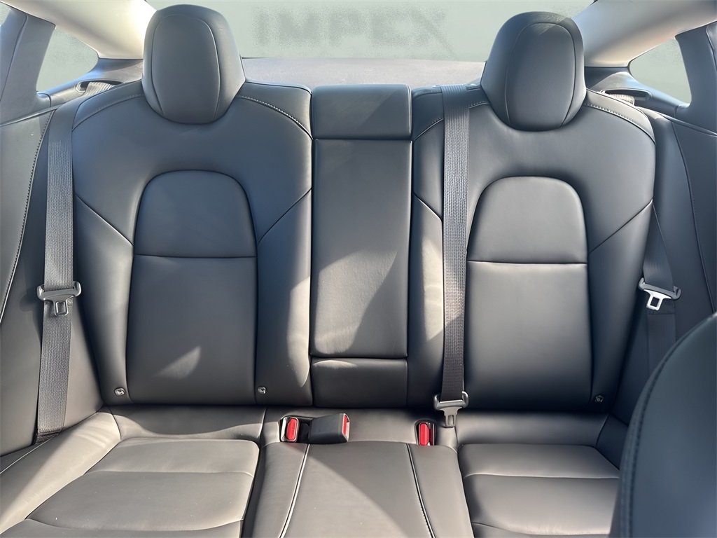 2023 Tesla Model 3 photo 11