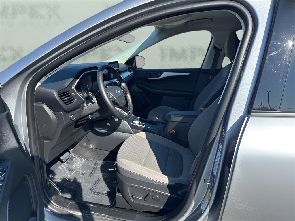 2022 Ford Escape SE photo 9