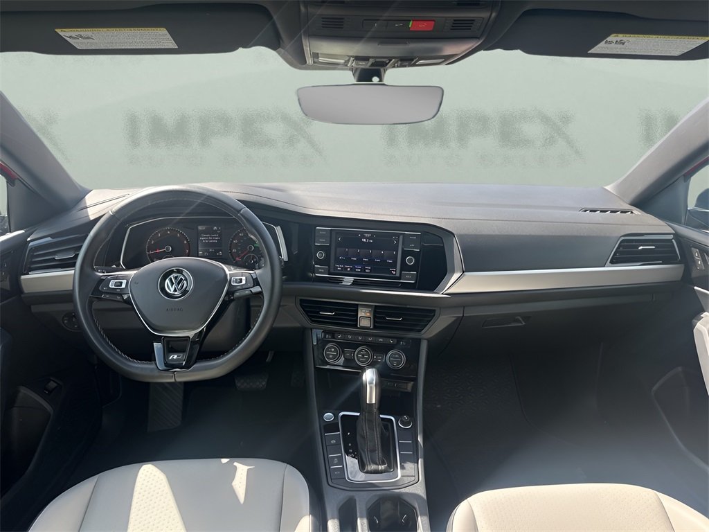 2020 Volkswagen Jetta R-Line photo 10