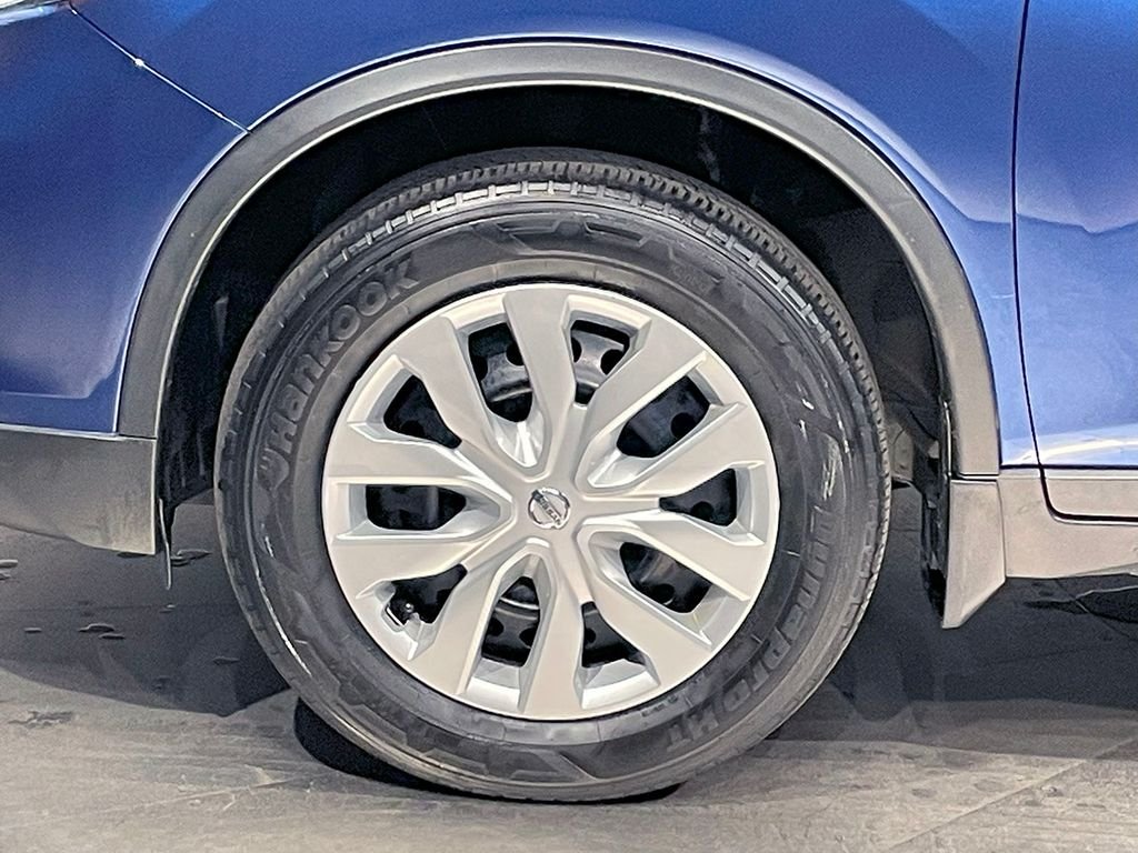 2019 Nissan Rogue S photo 27