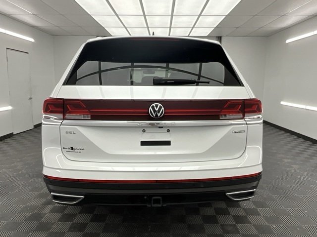 2024 Volkswagen Atlas SEL photo 19