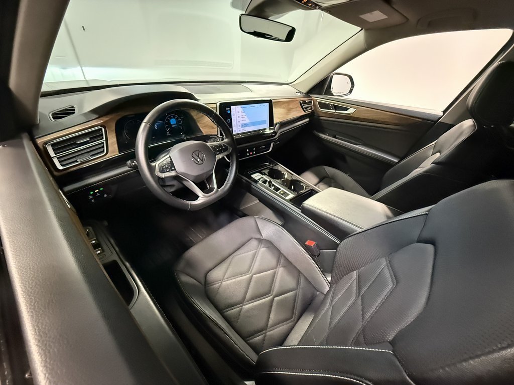 2025 Volkswagen Atlas SE Technology photo 50