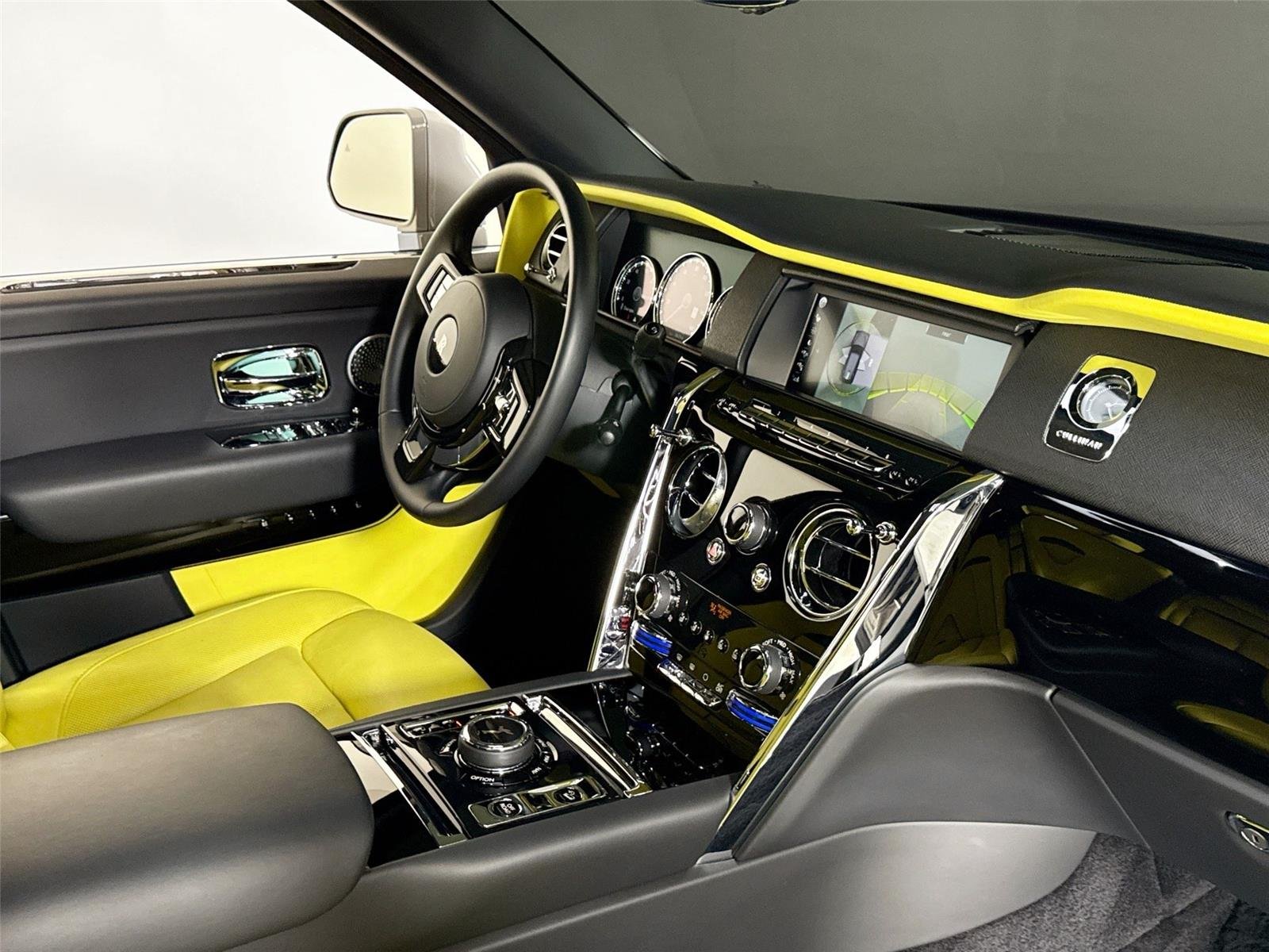 2022 Rolls Royce Cullinan RR31 photo 31