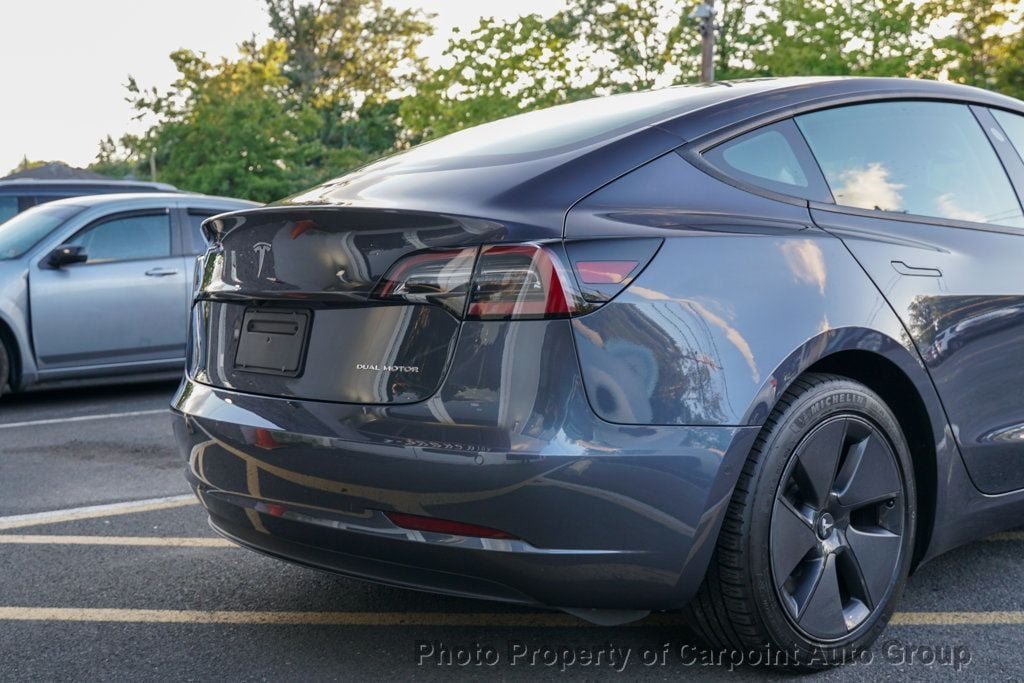 2021 Tesla Model 3 Long Range photo 9