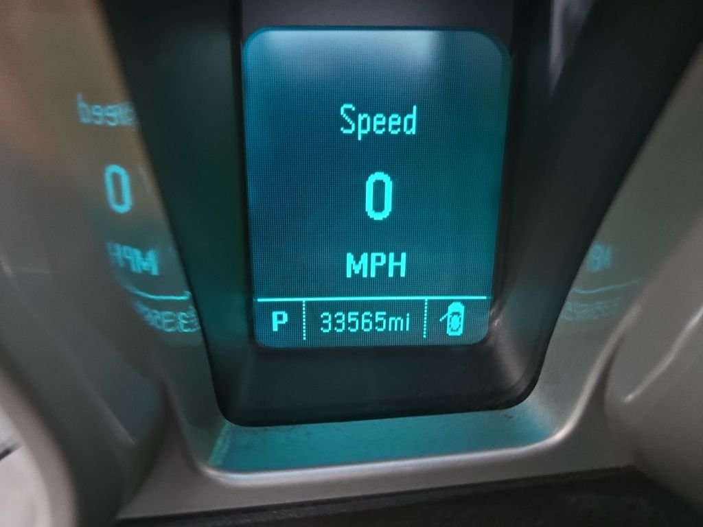 2015 Chevrolet Camaro 1LT photo 13