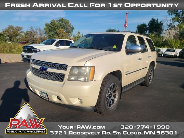 2011 Chevrolet Tahoe LTZ photo 4
