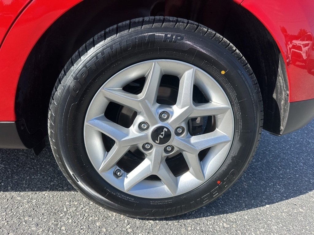 2024 Kia Soul LX photo 24