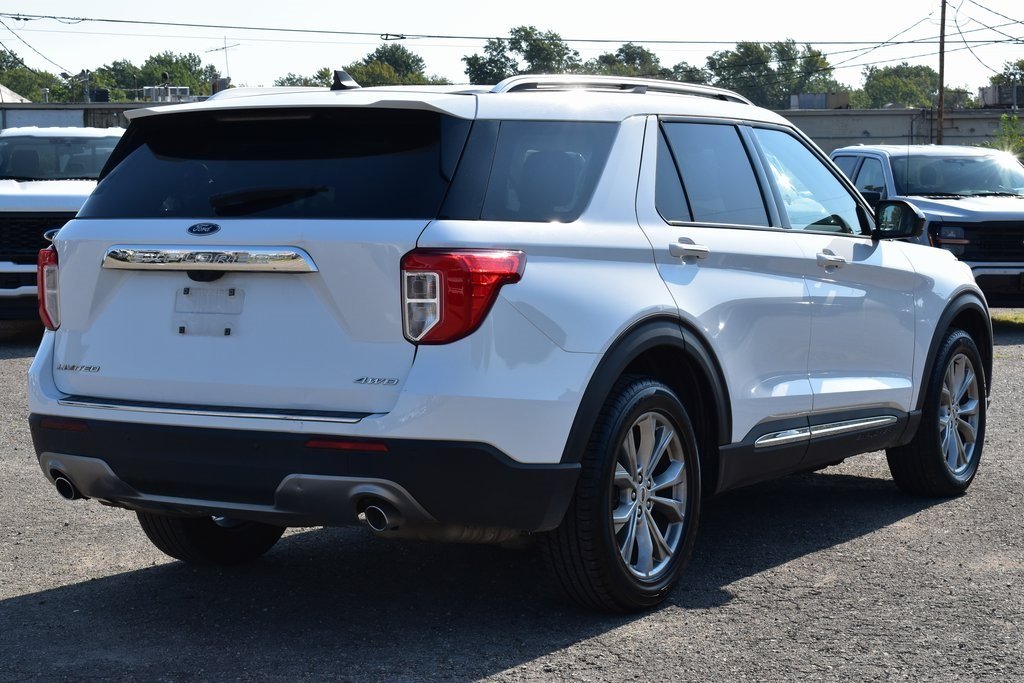 2023 Ford Explorer Limited photo 4