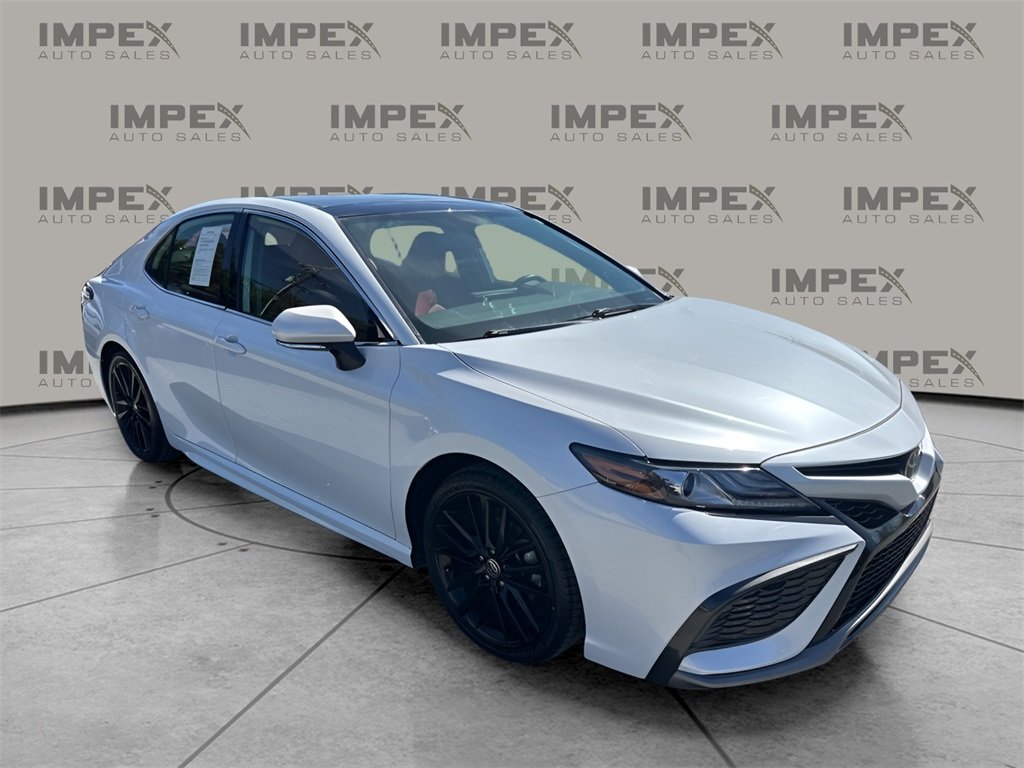 2022 Toyota Camry XSE photo 7