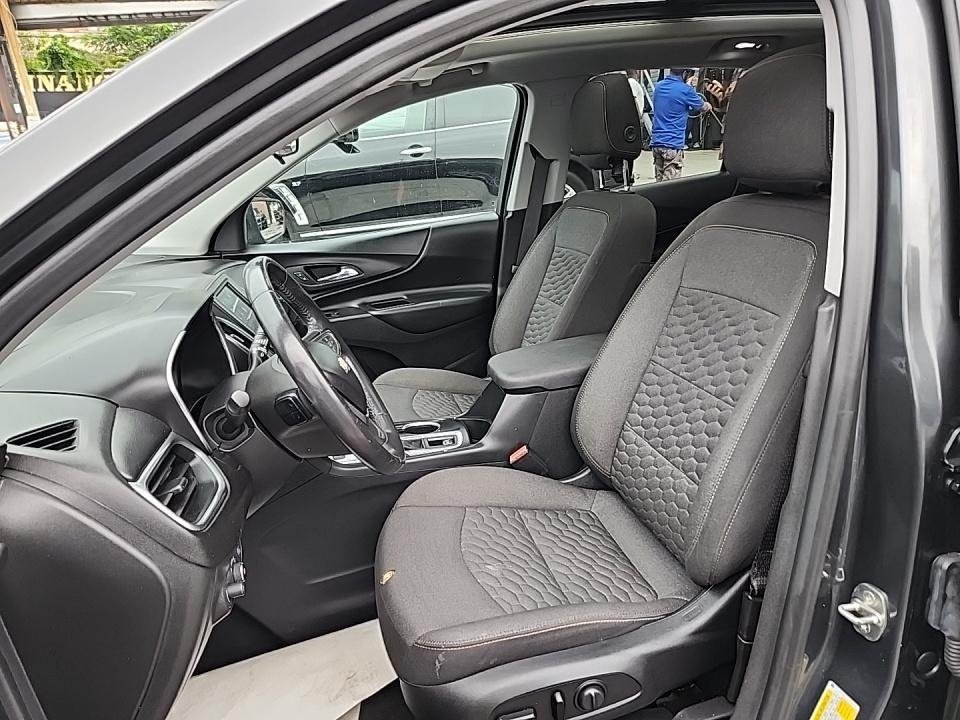 2020 Chevrolet Equinox LT photo 5