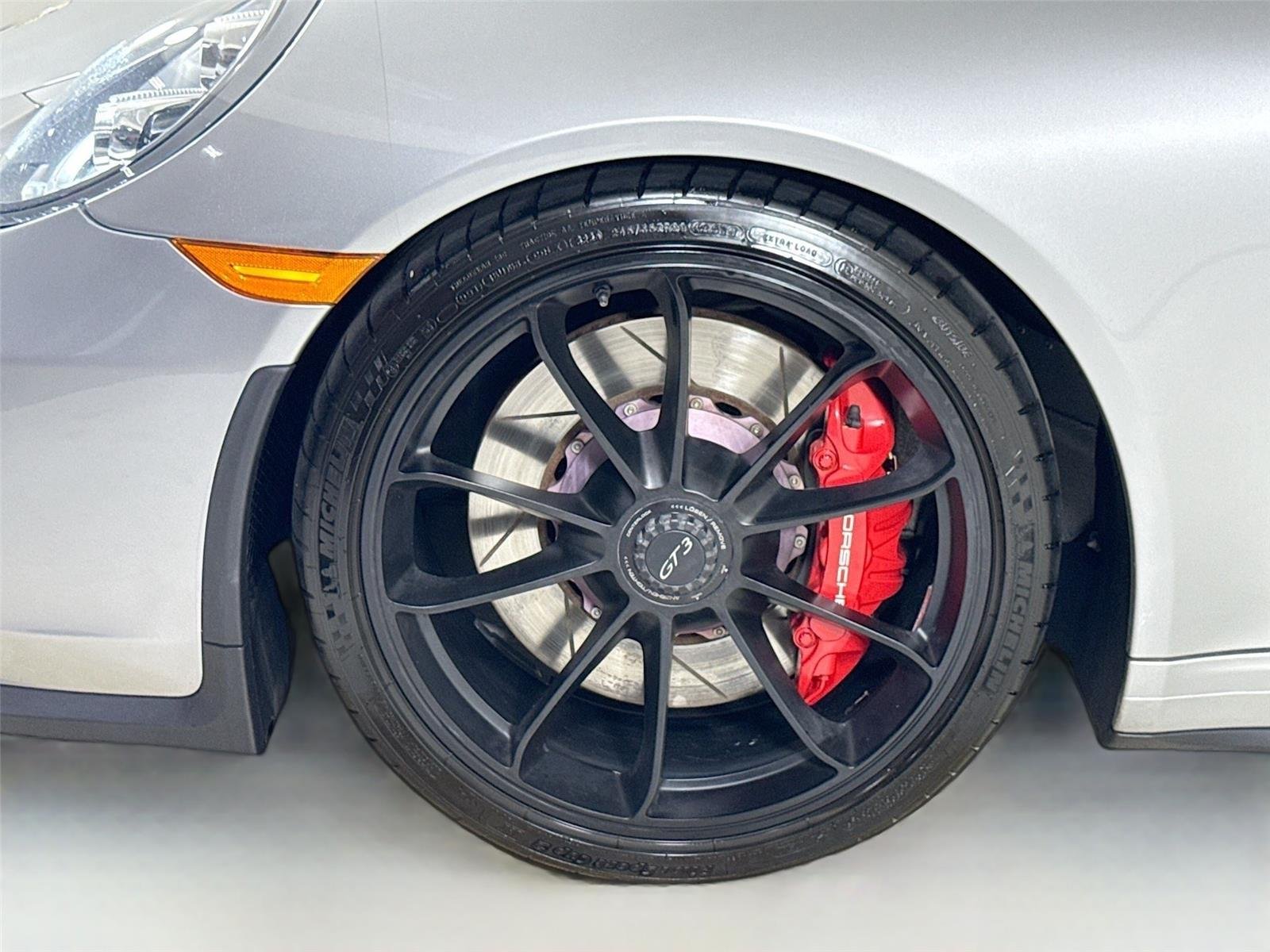 2018 Porsche 911 GT3 photo 35